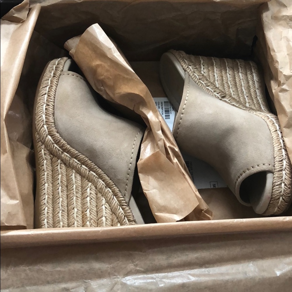 Prada Wedge Espadrilles 37.5